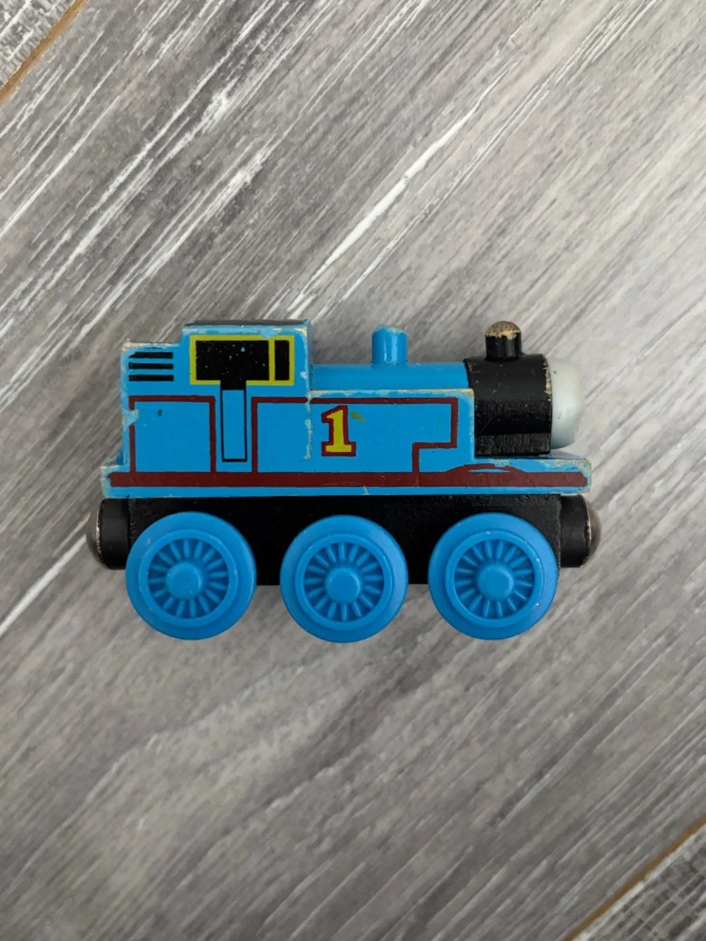 Vintage 1994 Wooden Thomas (No Name) - Thomas & Friends